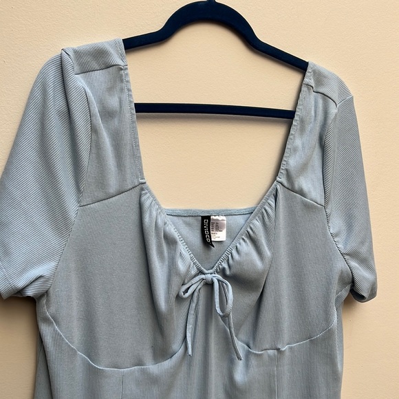 H&M+ LIGHT BLUE Tie-Front Ribbed Dress - Picture 6 of 12